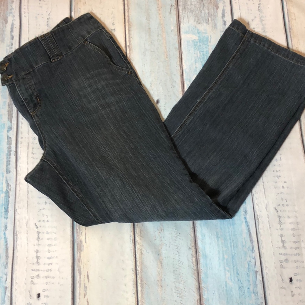 Torrid plus size 20 Jean.